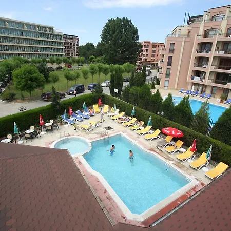 Friends Family Hotel