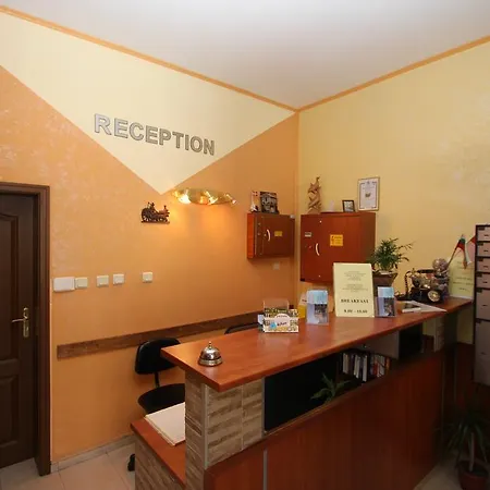 Szálloda Friends Family 3*