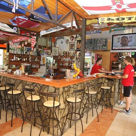 Friends Family 3* Napospart