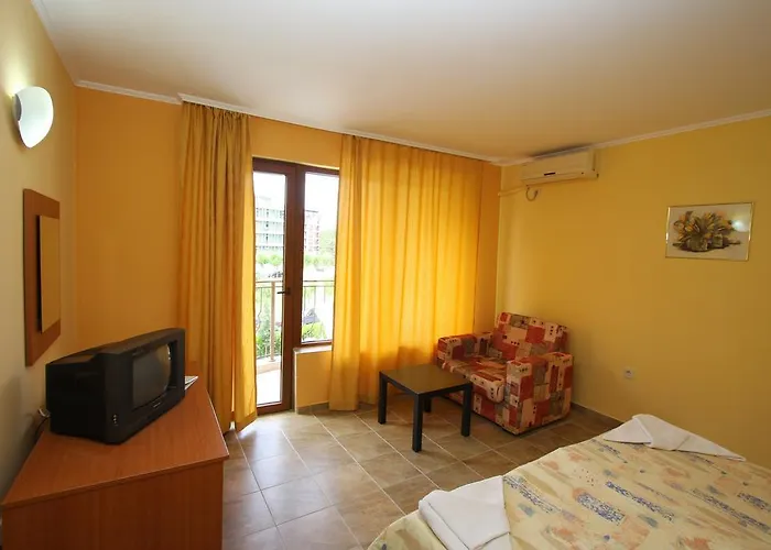 Friends Family Hotell Slăntjev Brjag