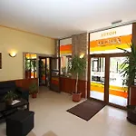 Friends Family Hotell 3*
